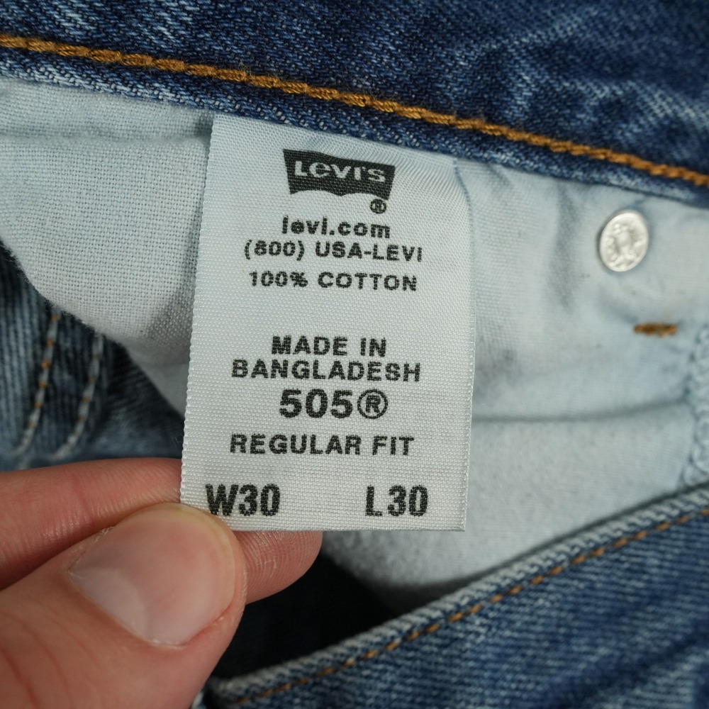 Levi's 505 Jeans Mens 30x30 Blue Medium Wash Regular Fit Denim Straight Leg Y2K - Picture 7 of 11